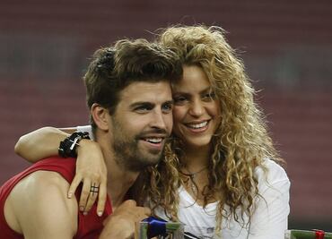 Piqué es un racista y clasista, sus padres trataron fatal a Shakira: Jordi Martin