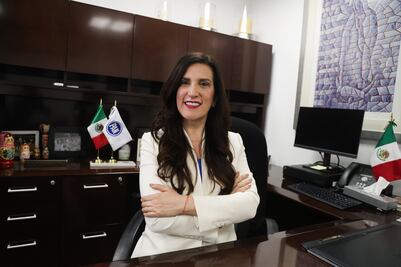 ¿Quién es Kenia López Rabadán, primera mujer al mando de la Cámara de Diputados?