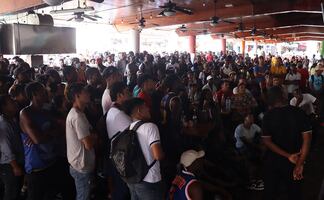 Ciudad de Arizona declara estado de emergencia por llegada de migrantes