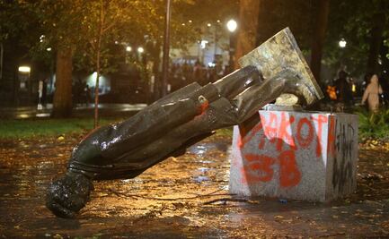 Trump tacha de "animales" a manifestantes que derribaron estatuas de ex presidentes
