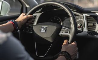 Consulado de EU ofrece trabajo a choferes en Sonora; paga $211,000 al año