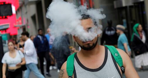 Reportan una muerte en Kansas vinculada con vapeo