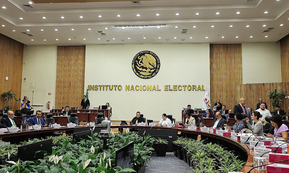 INE canceló casi 40 mil solicitudes de voto en el extranjero. ¿Qué pasó? FOTO: EFE / Instituto Nacional Electoral