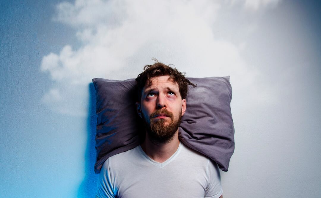 ¿Duermes menos de cinco horas? Estudio dice que podrías desarrollar síntomas depresivos. Foto: iStock-Phoenixns