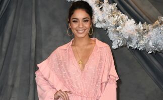 Vanessa Hudgens ‘enciende’ Instagram con bikini blanco en la playa