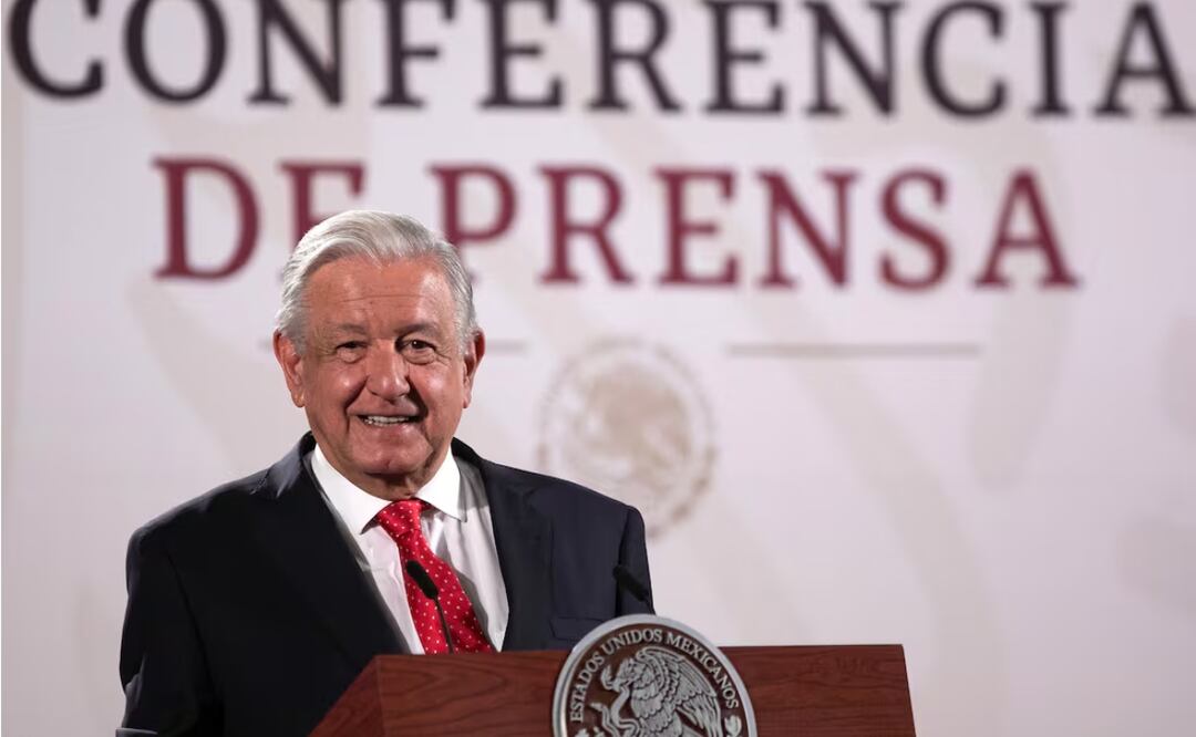 AMLO pide esperar versión del gobernador de Sinaloa sobre reunión con "El Mayo" Zambada. Foto: EFE/Presidencia de México