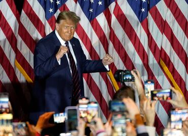 Trump se acerca al duelo con Biden tras ganar las primarias de New Hampshire