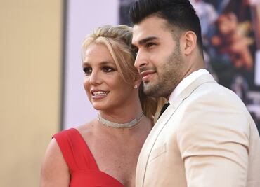 Britney Spears anuncia su compromiso con Sam Asghari
