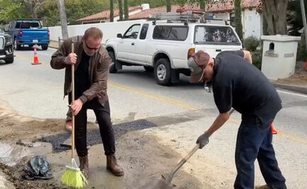 “¡No era un bache!”; regañan a Arnold Schwarzenegger por tapar zanja