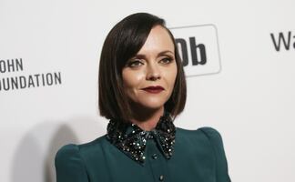 Así luce ahora Christina Ricci, actriz que interpretó a Merlina Addams