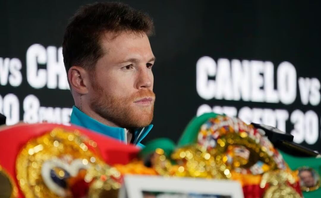 Canelo Álvarez va por la gloria total: pelea con El Indomable por los cuatro cinturones en Riad Foto: AP