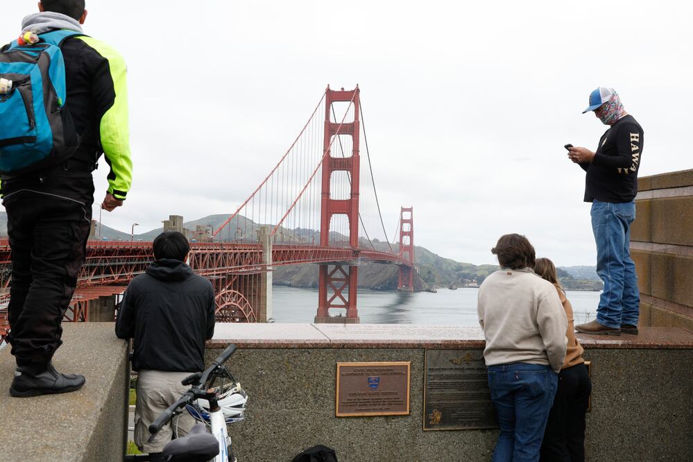 Protesta paraliza tráfico en el puente Golden Gate; exigen un alto el fuego en Gaza. VIDEO. Foto: AP / Lea Suzuki