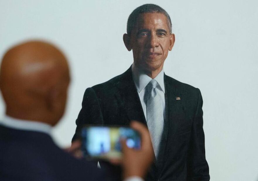 Barack y Michelle Obama revelan sus retratos oficiales en la Casa Blanca