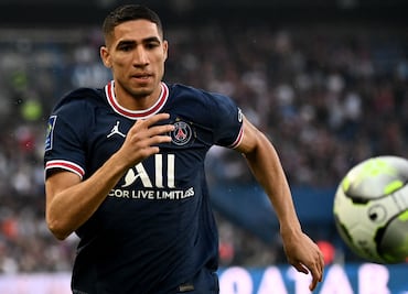 Escándalo en el PSG; acusan de violación a Achraf Hakimi