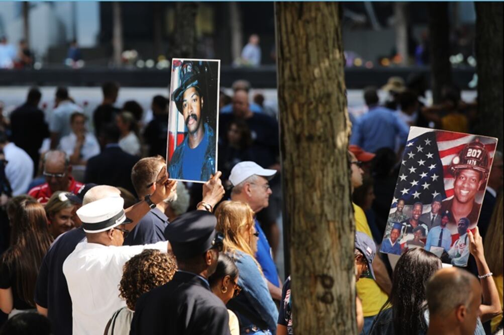 Indignación en Nueva York: revelan documentos ocultos por décadas sobre tóxicos del 11S que habrían enfermado a bomberos AFP