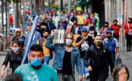 Covid-19. México presume descenso en casos pero alcanza pico de muertes