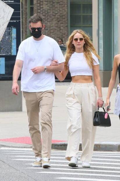Emily Ratajkowski, Jennifer Lawrence y Ambrosio, los looks de la semana
