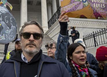 Cate Blanchett y Joaquin Phoenix, entre otras estrellas de Hollywood, piden un alto al fuego en Medio Oriente