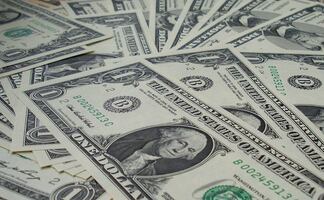 Las mejores empresas para mandar remesas en este inicio de año, según Profeco