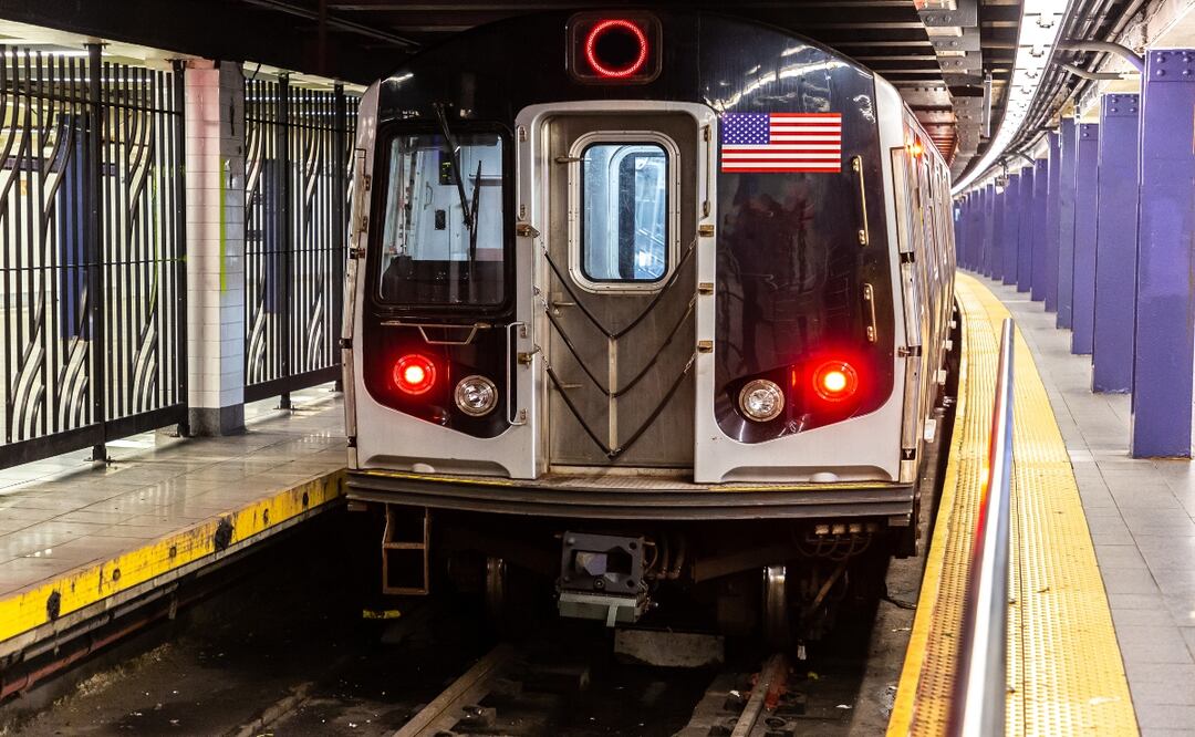 Alcalde de Nueva York anuncia instalación de detectores de armas en el metro. Foto: iStock / bloodua