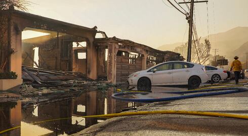 Toque de queda en Los Ángeles: arrestos por violar zonas afectadas por incendios