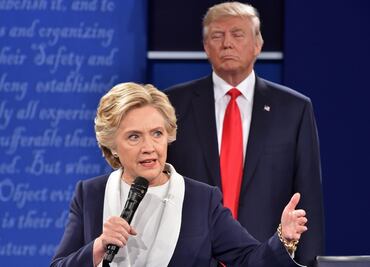 Hillary Clinton: "Debatir con Donald Trump es una pérdida de tiempo"