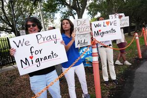 Legislador niega condiciones inhumanas para migrantes: "No es un hotel, es una cárcel"
