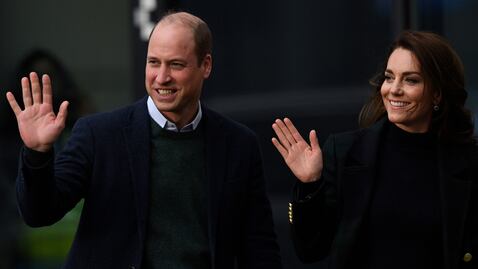 Kate Middleton, esposa del príncipe William, hospitalizada por cirugía abdominal