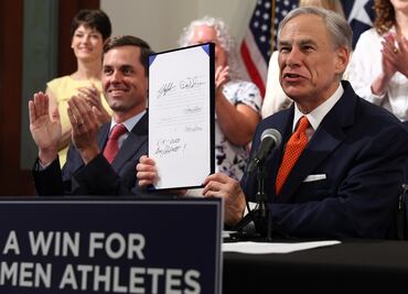 Universitarias trans vetadas en deportes femeninos de Texas
