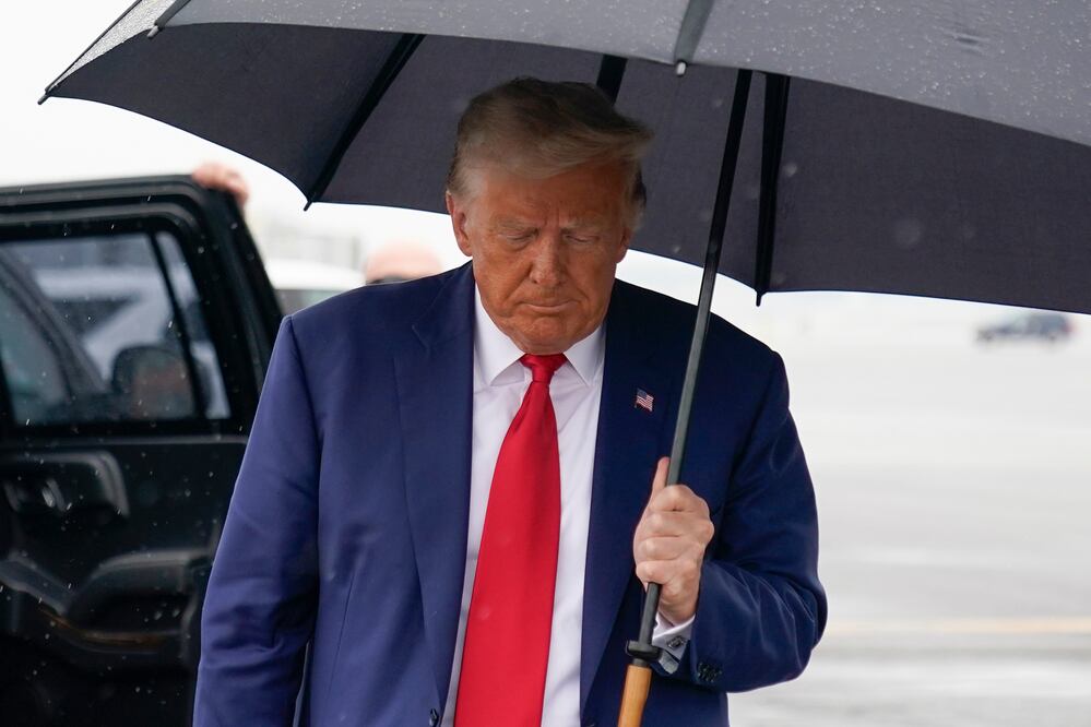 ¿Cuáles son los 91 delitos por los que fue acusado Donald Trump? ¿Irá a la cárcel?. (AP Photo/Alex Brandon)