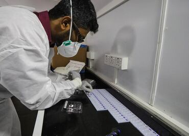 Alertan en EU: Medicamentos anticovid no son eficaces contra ómicron