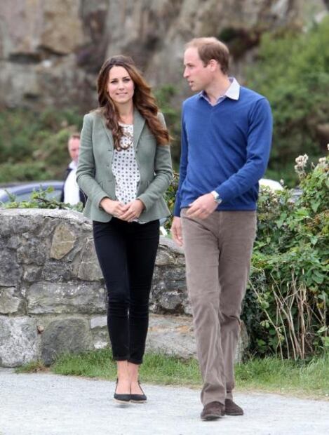 William, el nuevo príncipe de Gales, anuncia el rey Carlos III
