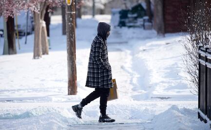 Migrantes en Denver sufren frío "de vida o muerte"; el peor en 40 años