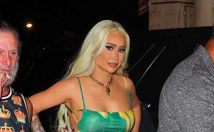 El minivestido verde con el que Iggy Azalea lució su figura 'curvy'