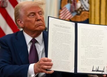 Trump firma orden ejecutiva para convertir a EU en la “capital de las criptomonedas”