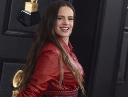 Rosalía posa sin ropa para la portada de "Motamami"