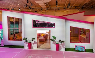 'World of Barbie', la experiencia imperdible que rinde tributo a la icónica muñeca