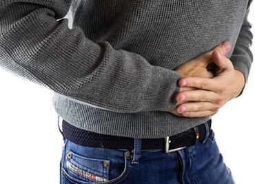 Paciente muere por trasplante de heces; FDA alerta riesgo potencial