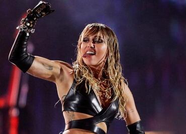 Miley Cyrus presume “abs de infarto" durante viaje al Gran Cañón