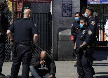 Proponen ley para castigar a personas que hacen ‘falsos cargos raciales’ al 911