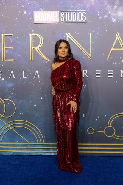Salma Hayek y su hija Valentina lucen vestidos de impacto en Londres