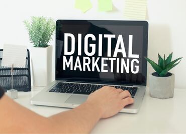 Universidad Anáhuac lanza curso gratis para aprender marketing digital desde cero y en línea: ¿Cuáles son los requisitos?