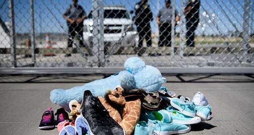 EU detendrá por más tiempo a menores indocumentados