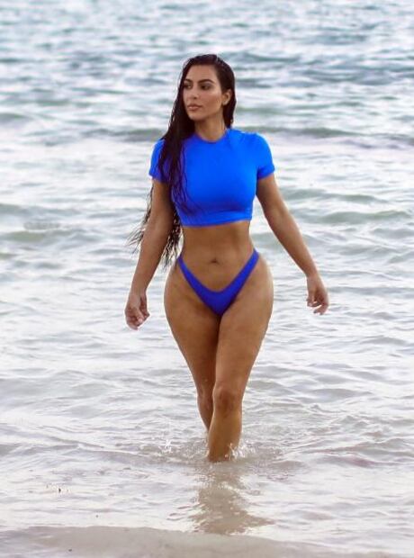 Kim Kardashian y el bikini azul 'de infarto' que lució en el Caribe