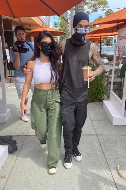 Kourtney Kardashian y el atuendo braless que lució en Beverly Hills 
