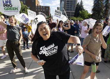 Justicia autoriza a Idaho prohibir casi todos los abortos