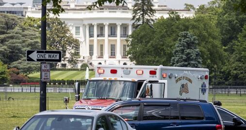 Muere el hombre que se prendió fuego frente a la Casa Blanca