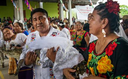 Por tradición indígena, alcalde mexicano se casa con un caimán. Esta es su historia