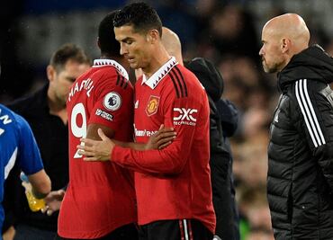 Manchester United no solo dice adiós a Cristiano Ronaldo, dueños analizan la venta del club