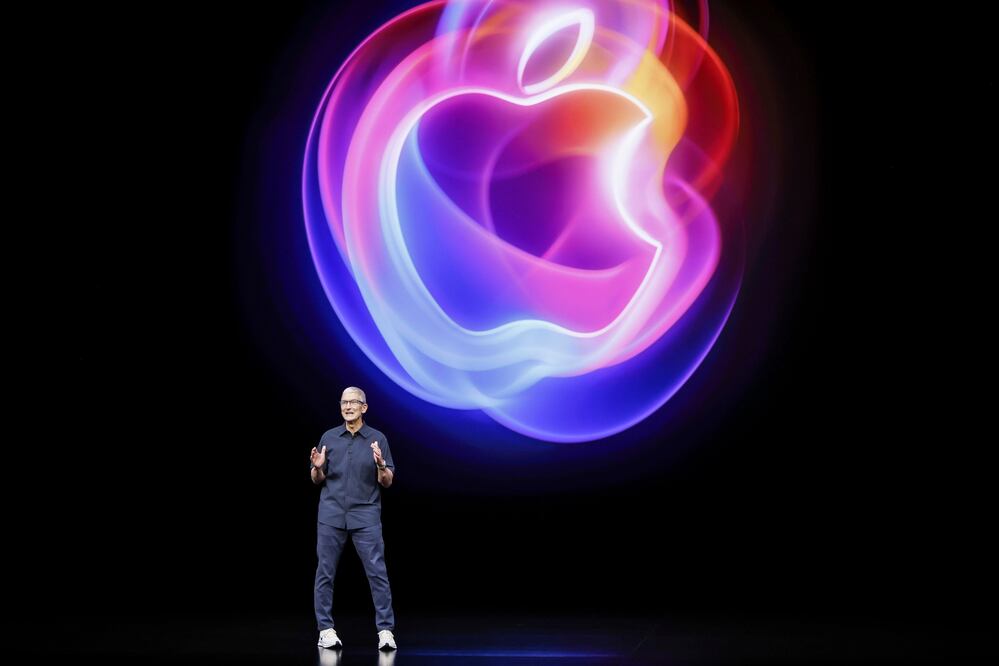 Apple revoluciona con el iPhone 16: IA Generativa y nuevas funciones inteligentes. ¿Cuánto costará? EFE/EPA/PETER DASILVA